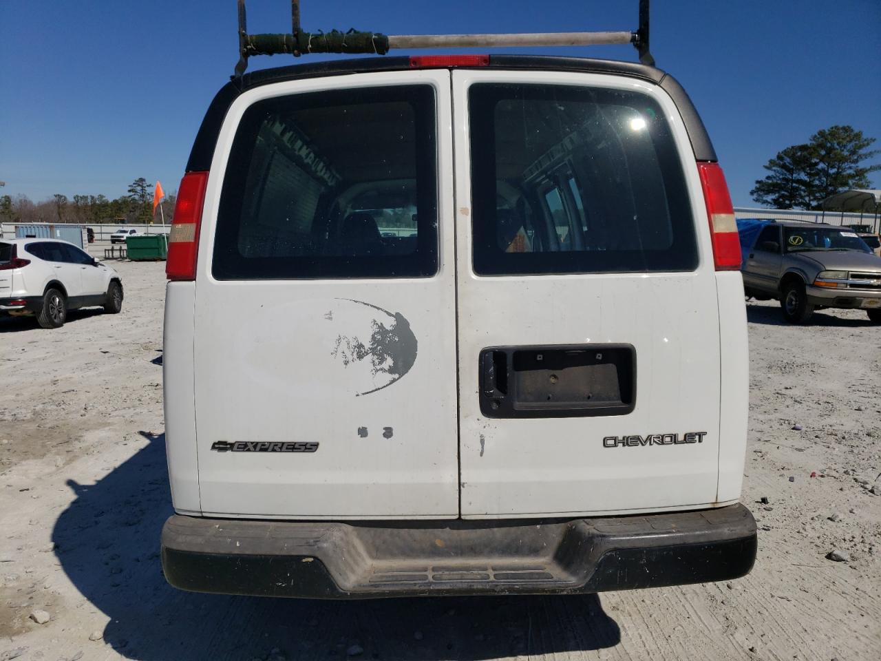 2005 Chevrolet Express VIN 1GCFG15X251254358 Copart auction photo, front end / side damage thumbnail 6
