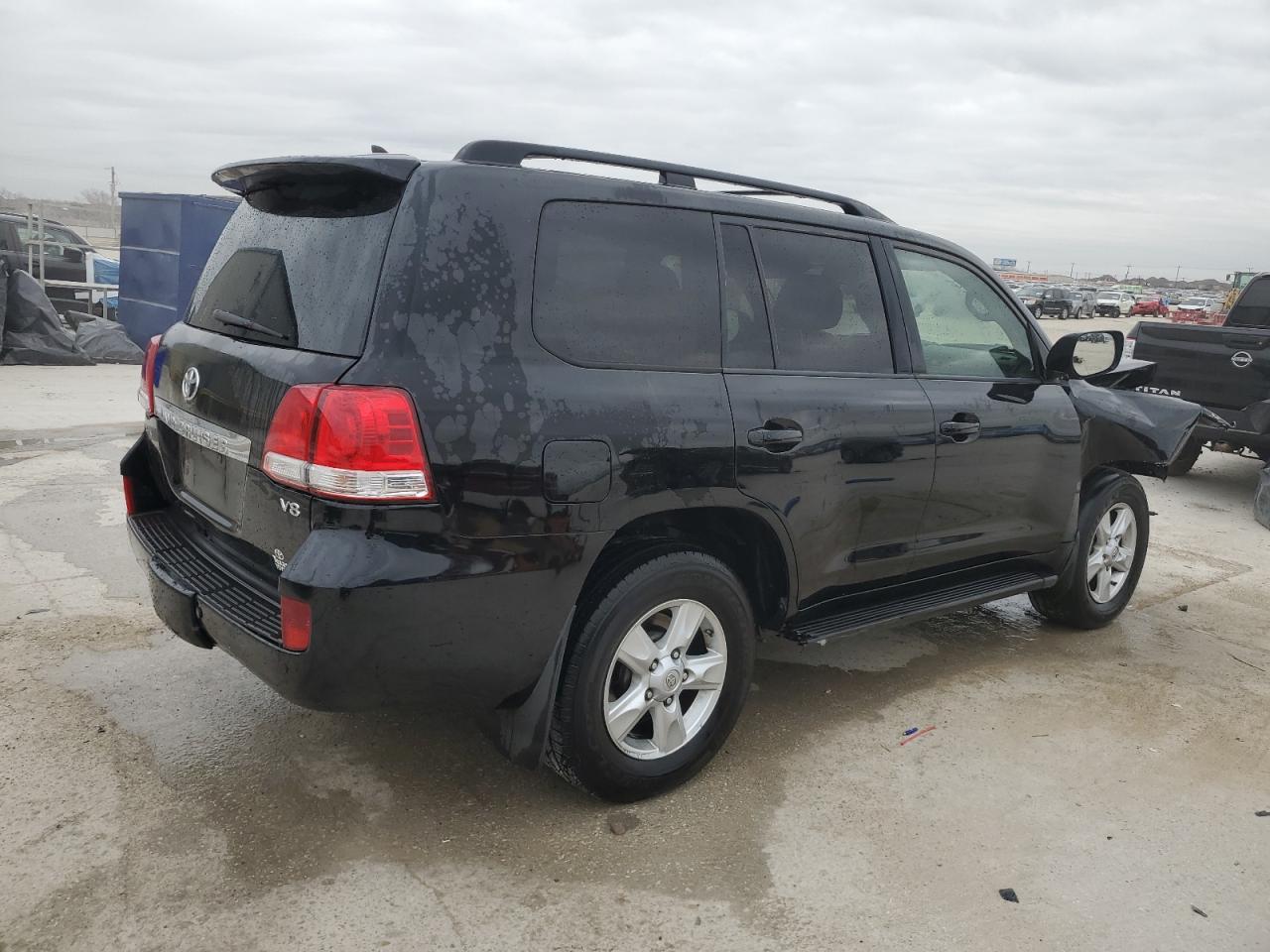 2010 Toyota Land Cruiser VIN JTMHY7AJ4A4002937 Copart auction photo, front end damage thumbnail 3