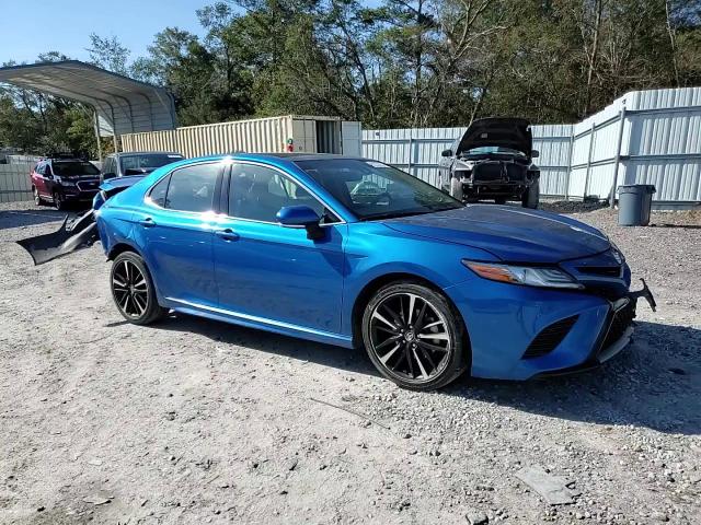 2018 Toyota Camry VIN 4T1B61HK4JU080489 Copart auction photo, all over damage thumbnail 11