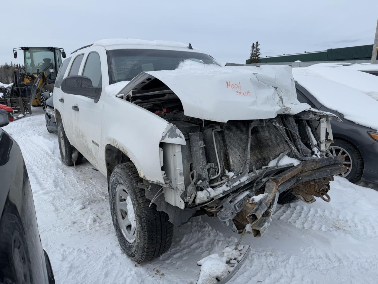 2013 Chevrolet Tahoe VIN 1GNSKAE02DR334461 Copart auction photo, front end damage thumbnail 4