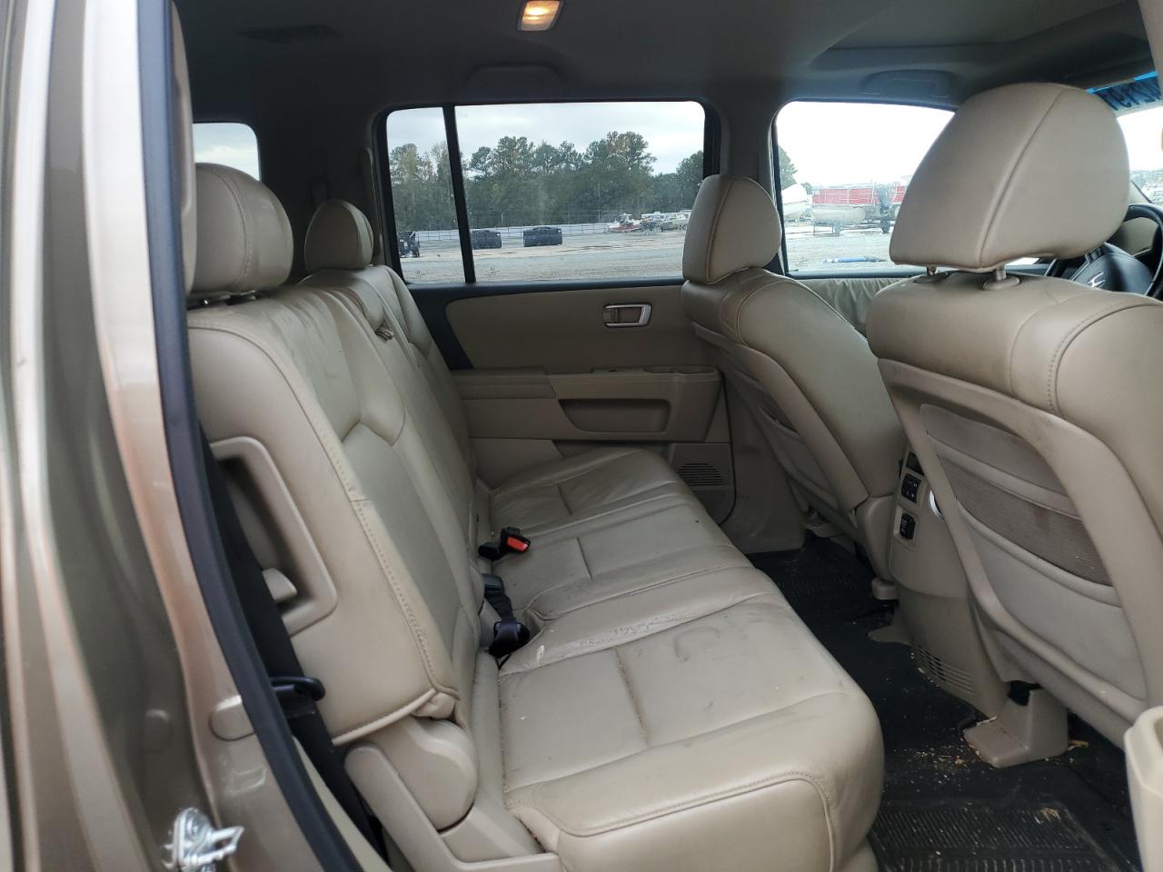 2011 Honda Pilot VIN 5FNYF3H58BB029818 Copart auction photo, all over damage thumbnail 11