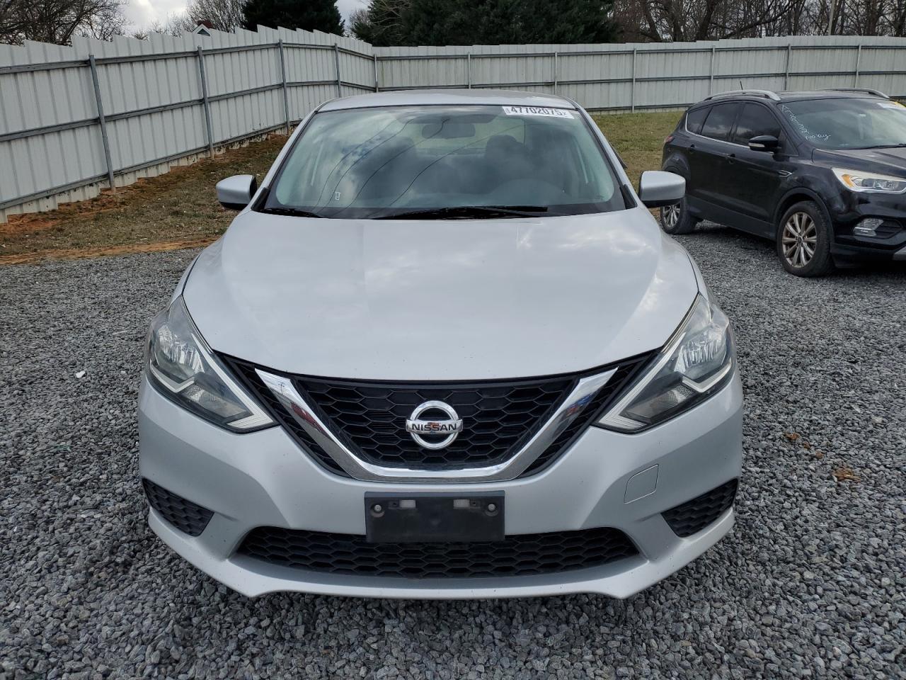 2017 Nissan Sentra VIN 3N1AB7AP1HL695982 Copart auction photo, minor dent/scratches damage thumbnail 5