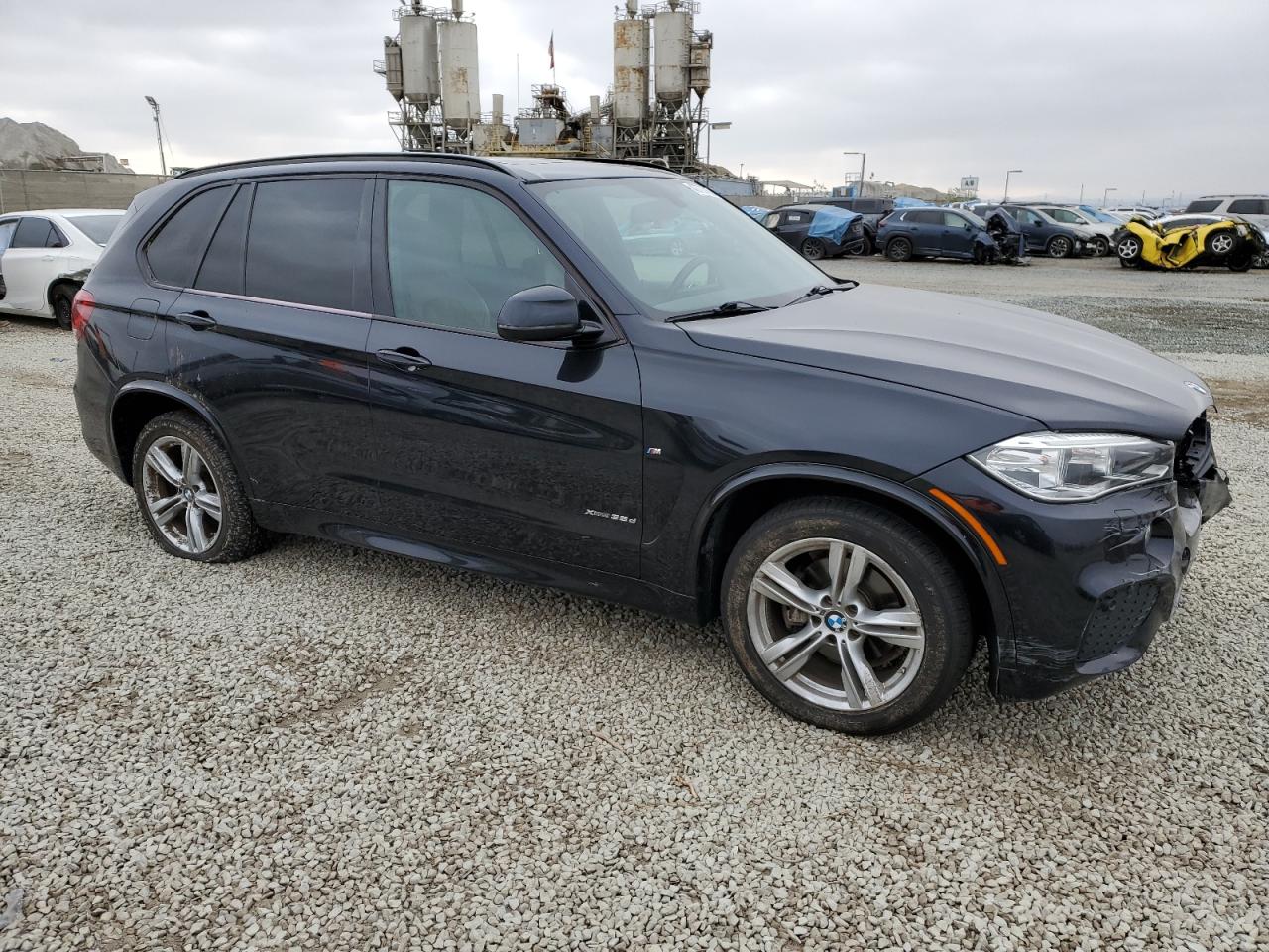 2015 BMW X5 VIN 5UXKS4C51F0N09460 Copart auction photo, front end damage thumbnail 4