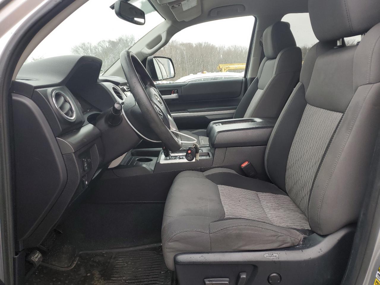 2016 Toyota Tundra VIN 5TFDY5F12GX492118 Copart auction photo, front end / side damage thumbnail 7