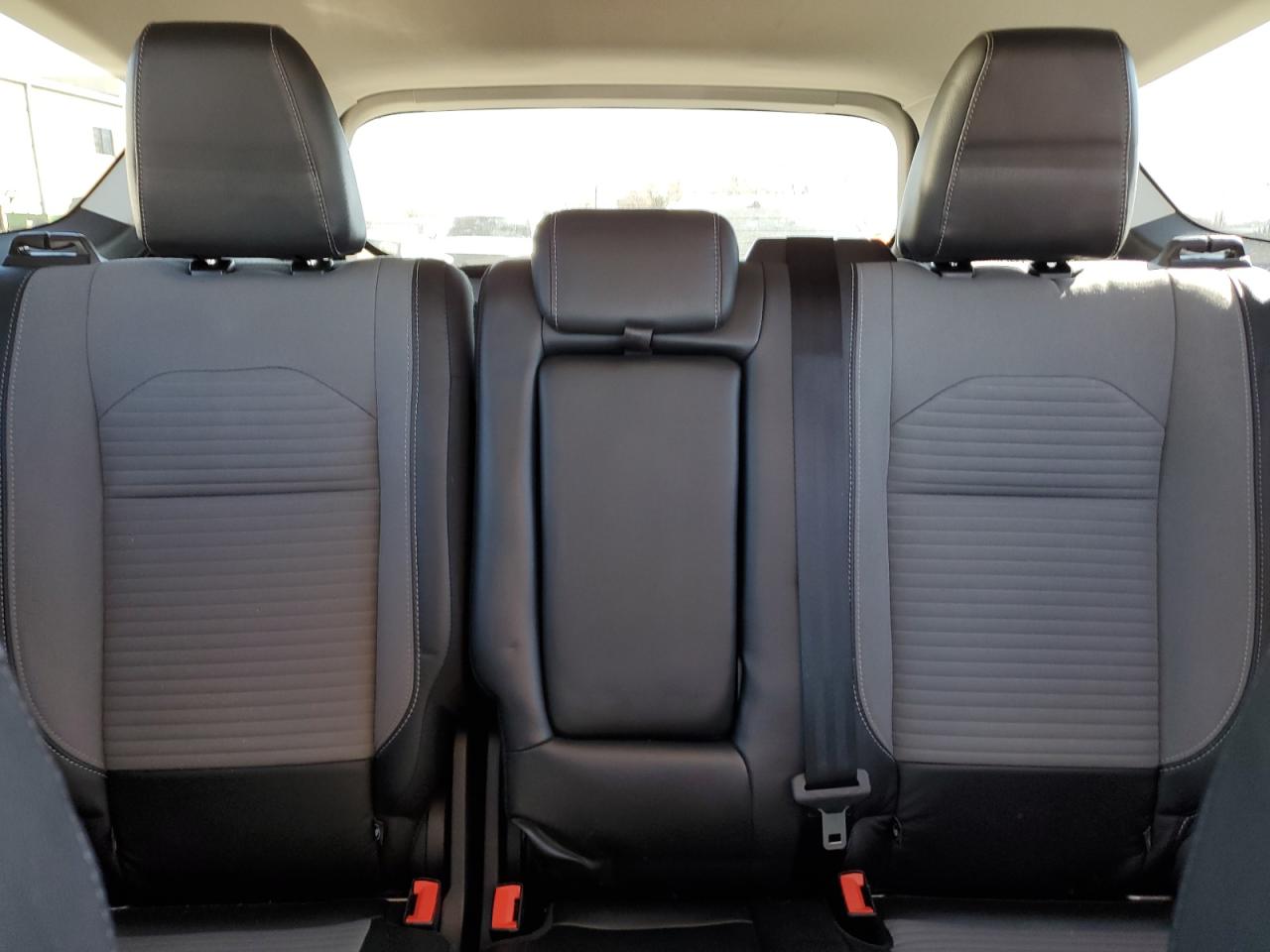 2019 Ford Escape VIN 1FMCU0GD5KUC02303 Copart auction photo, front end damage thumbnail 10