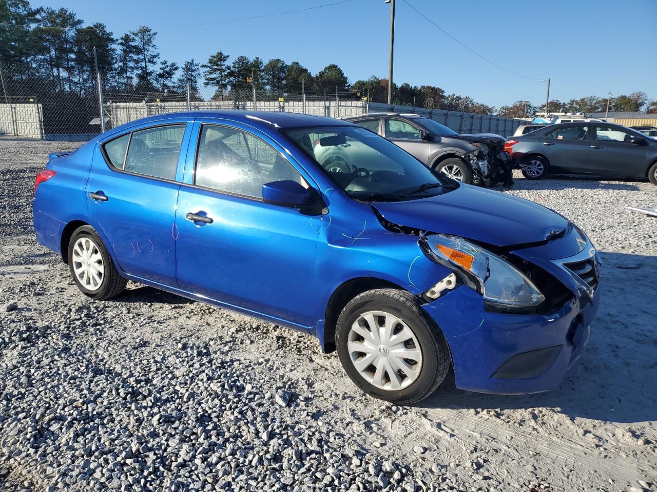 2017 Nissan Versa VIN 3N1CN7APXHL897199 Copart auction photo, front end / minor dent/scratches damage thumbnail 4
