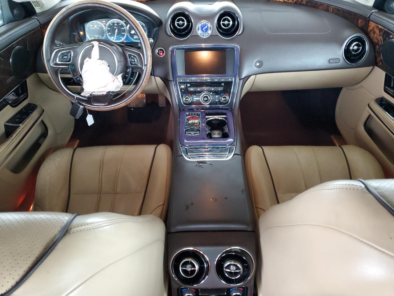 2013 Jaguar XJ VIN SAJWJ2GD4D8V47695 Copart auction photo, side / front end damage thumbnail 8