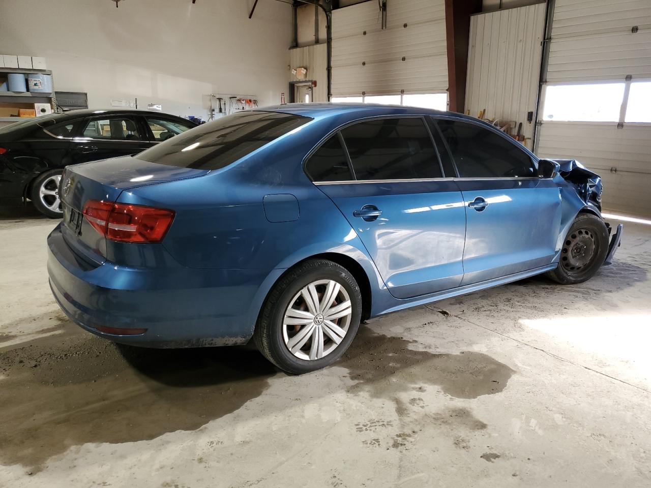 2017 Volkswagen Jetta VIN 3VW2B7AJ1HM326513 Copart auction photo, front end damage thumbnail 3