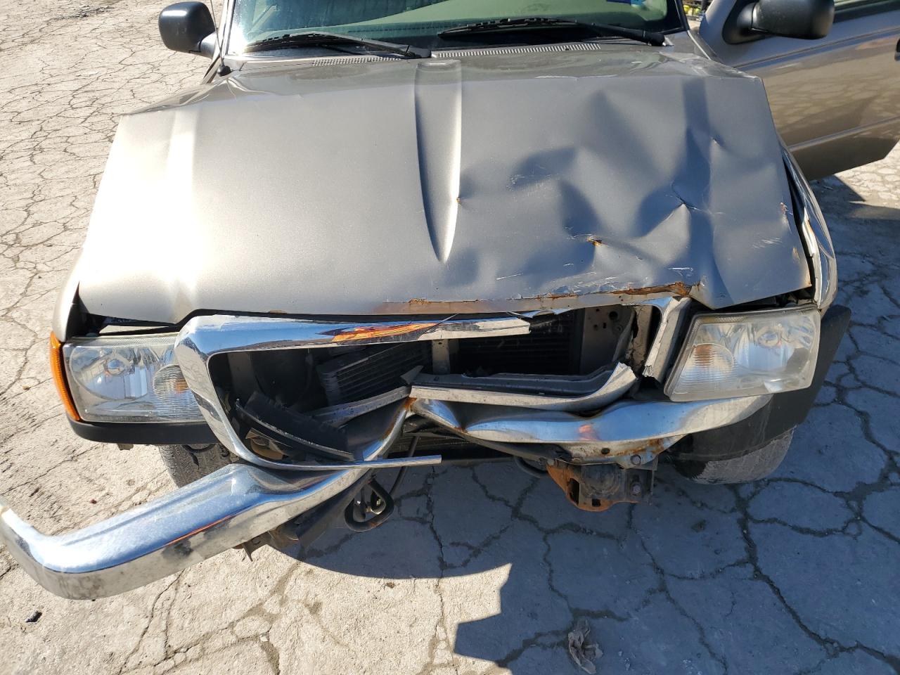 2005 Ford Ranger VIN 1FTZR45E75PA14694 Copart auction photo, front end / rear end damage thumbnail 12