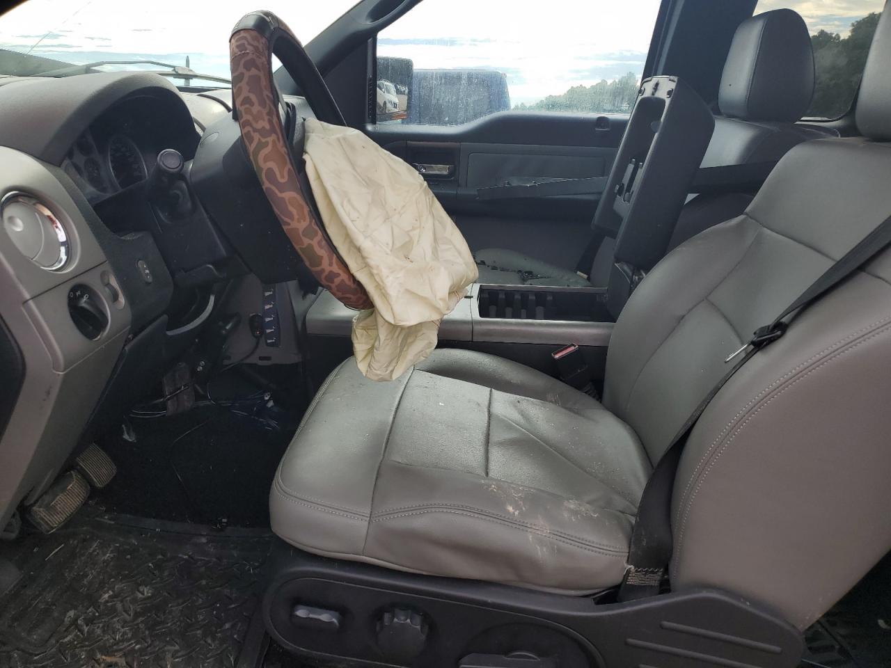 2004 Ford F-150 VIN 1FTPX14574NA52675 Copart auction photo, all over damage thumbnail 7