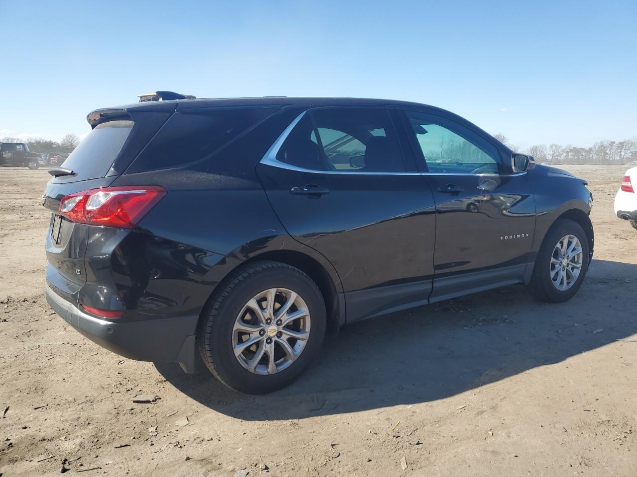2018 Chevrolet Equinox VIN 3GNAXJEV8JL124992 Copart auction photo, front end / minor dent/scratches damage thumbnail 3