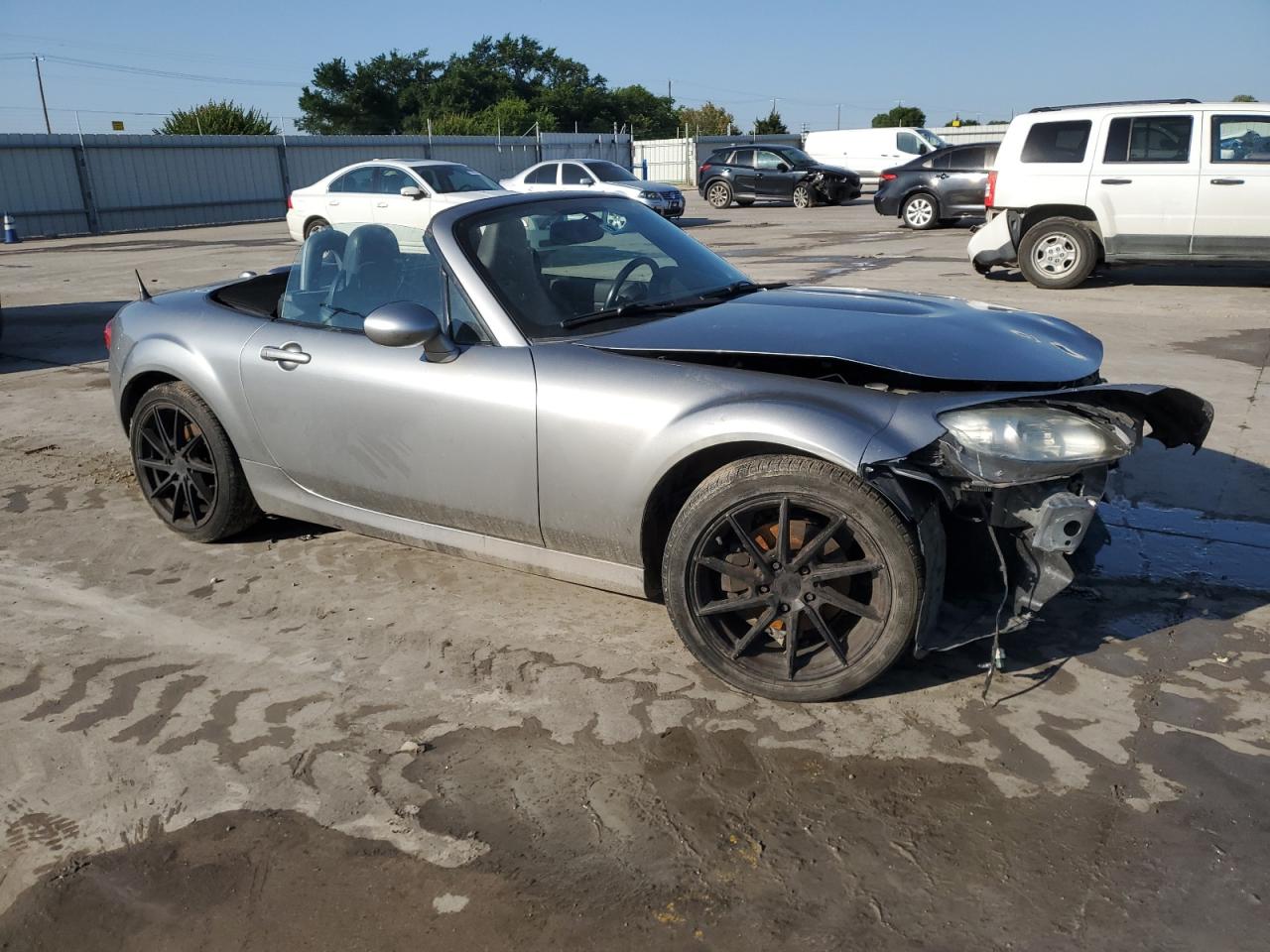 2013 Mazda MX-5 VIN JM1NC2NF2D0232398 Copart auction photo, front end / side damage thumbnail 4