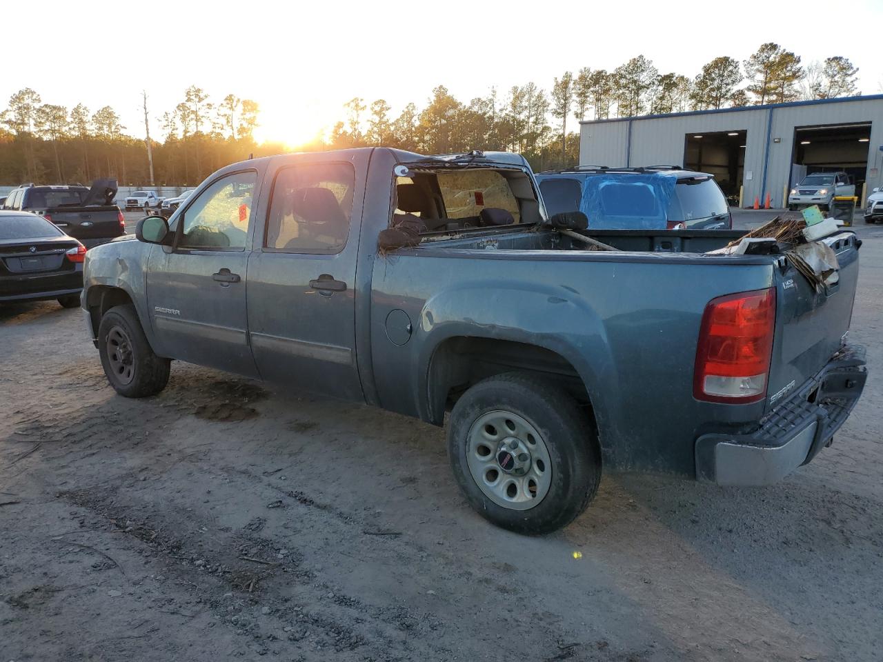 2012 GMC Sierra VIN 3GTP1UEA1CG302787 Copart auction photo, all over damage thumbnail 2