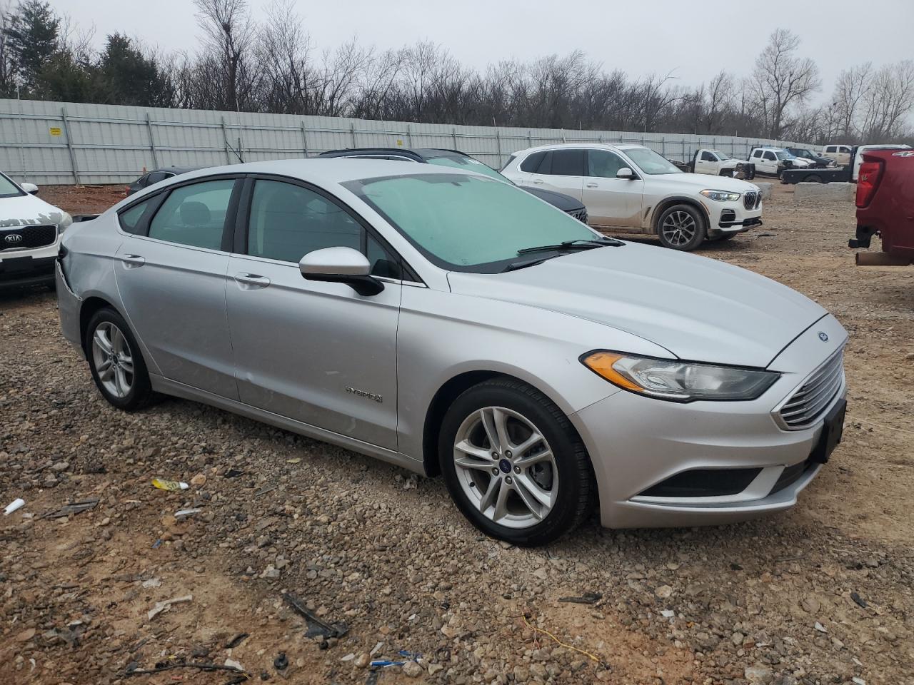 2018 Ford Fusion VIN 3FA6P0LUXJR111831 Copart auction photo, rear end / minor dent/scratches damage thumbnail 4