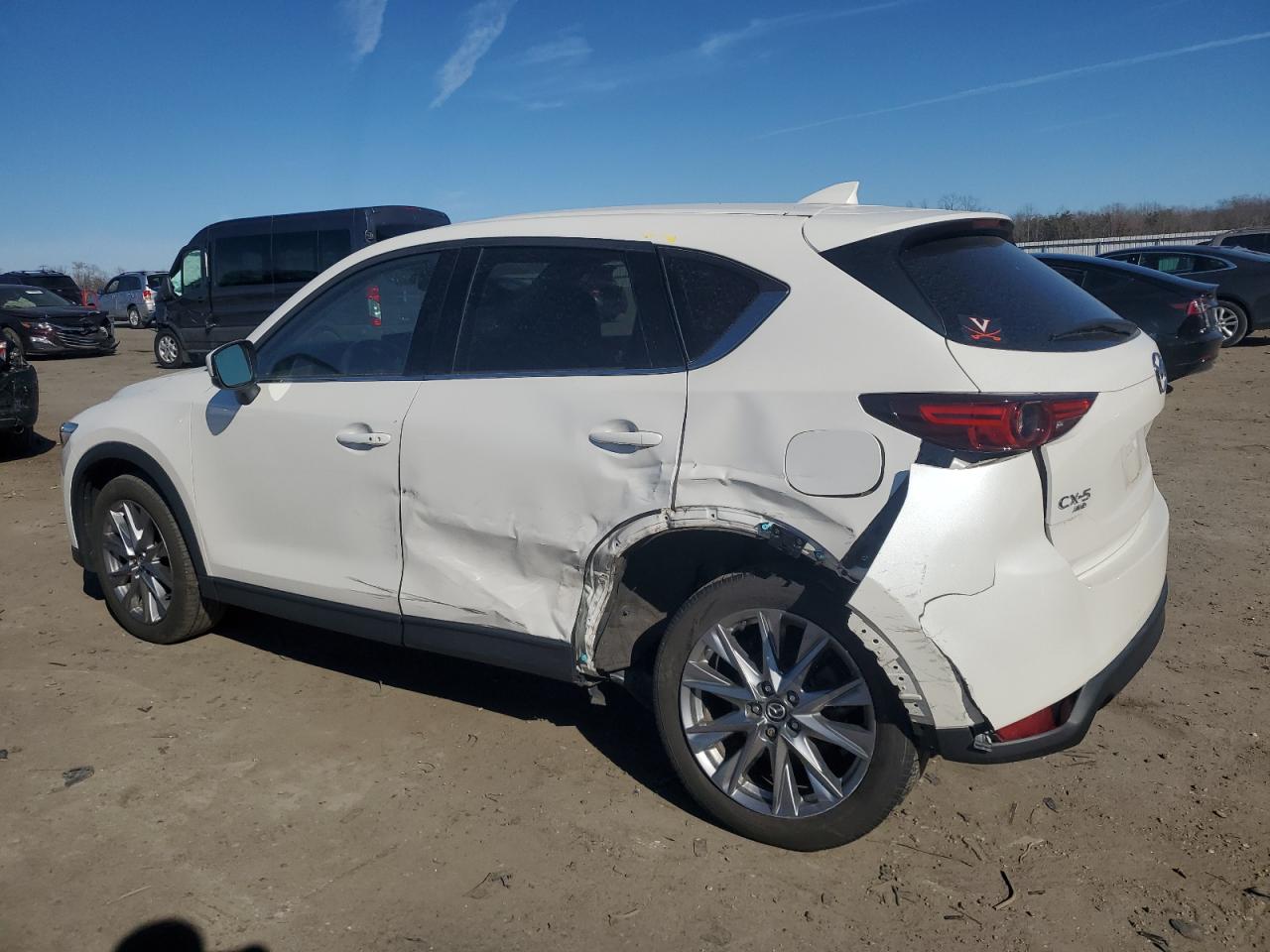 2021 Mazda CX-5 VIN JM3KFBDM8M1315362 Copart auction photo, side / rear end damage thumbnail 2