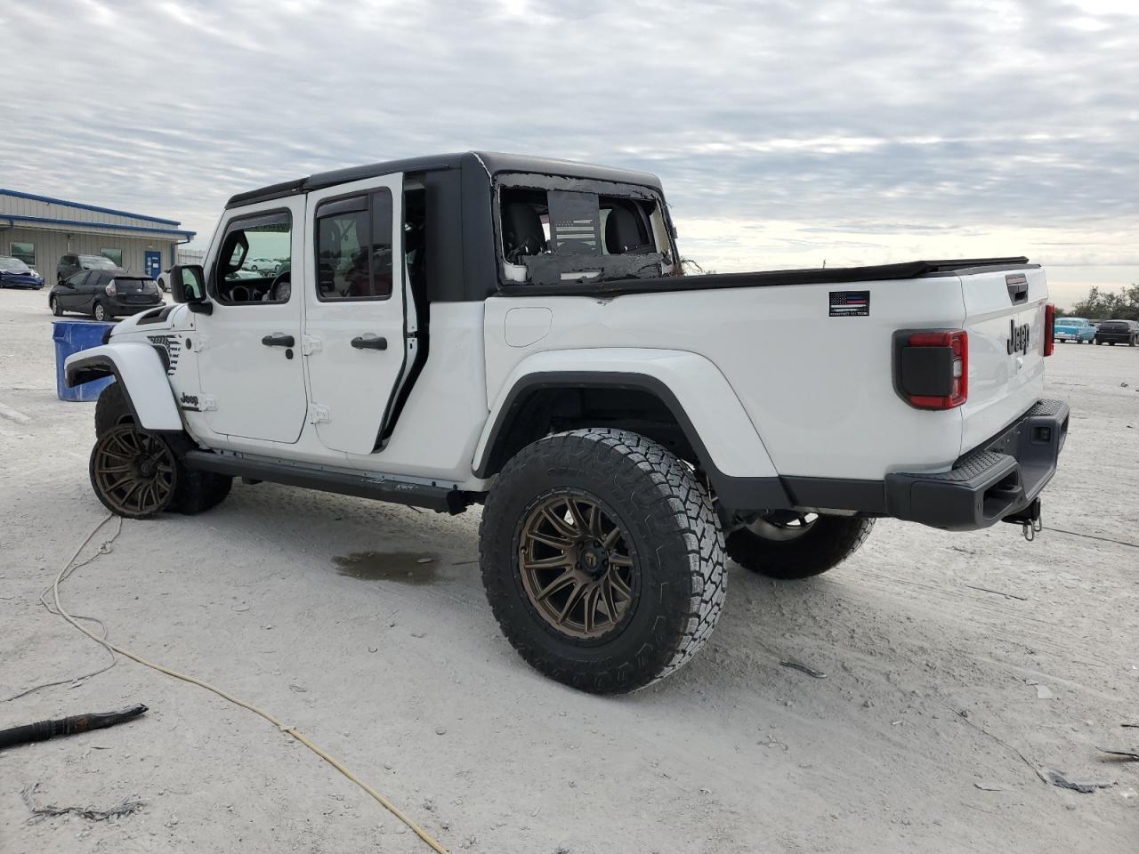 2021 Jeep Gladiator VIN 1C6HJTAG2ML519480 Copart auction photo, all over damage thumbnail 2