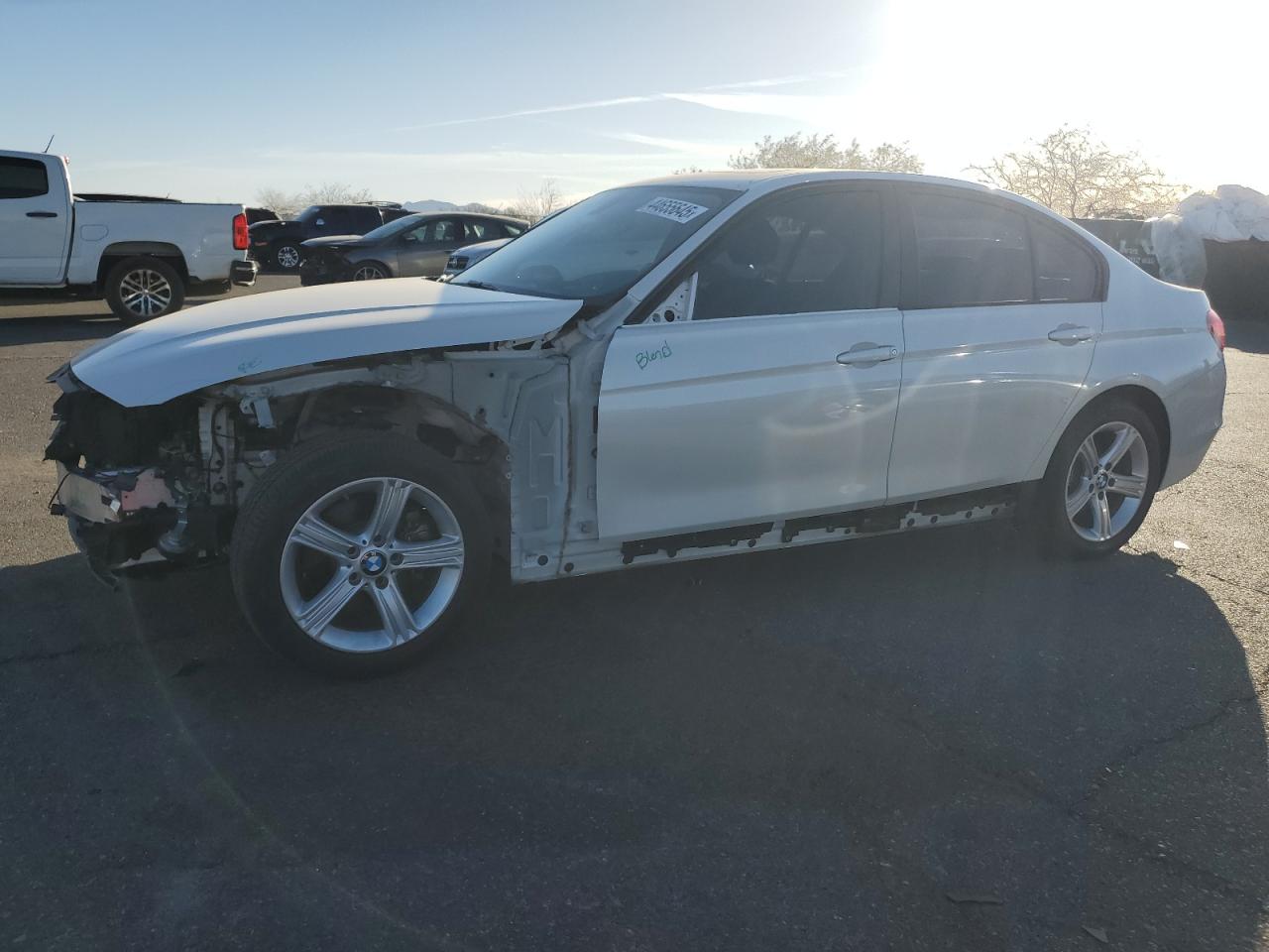 2013 BMW 3er VIN WBA3C1C53DF442739