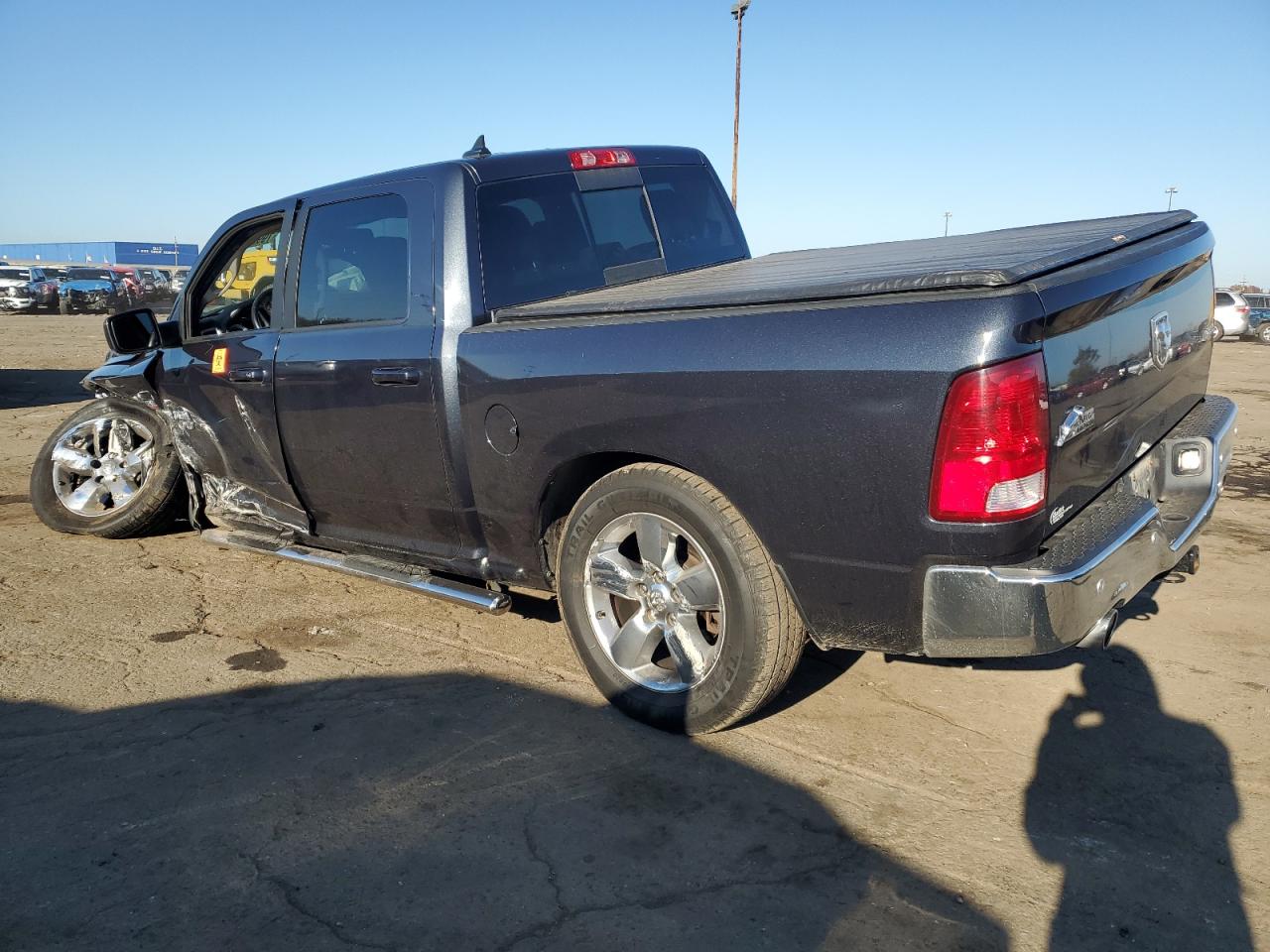 2019 RAM 1500 VIN 1C6RR7LT1KS518547 Copart auction photo, front end / side damage thumbnail 2