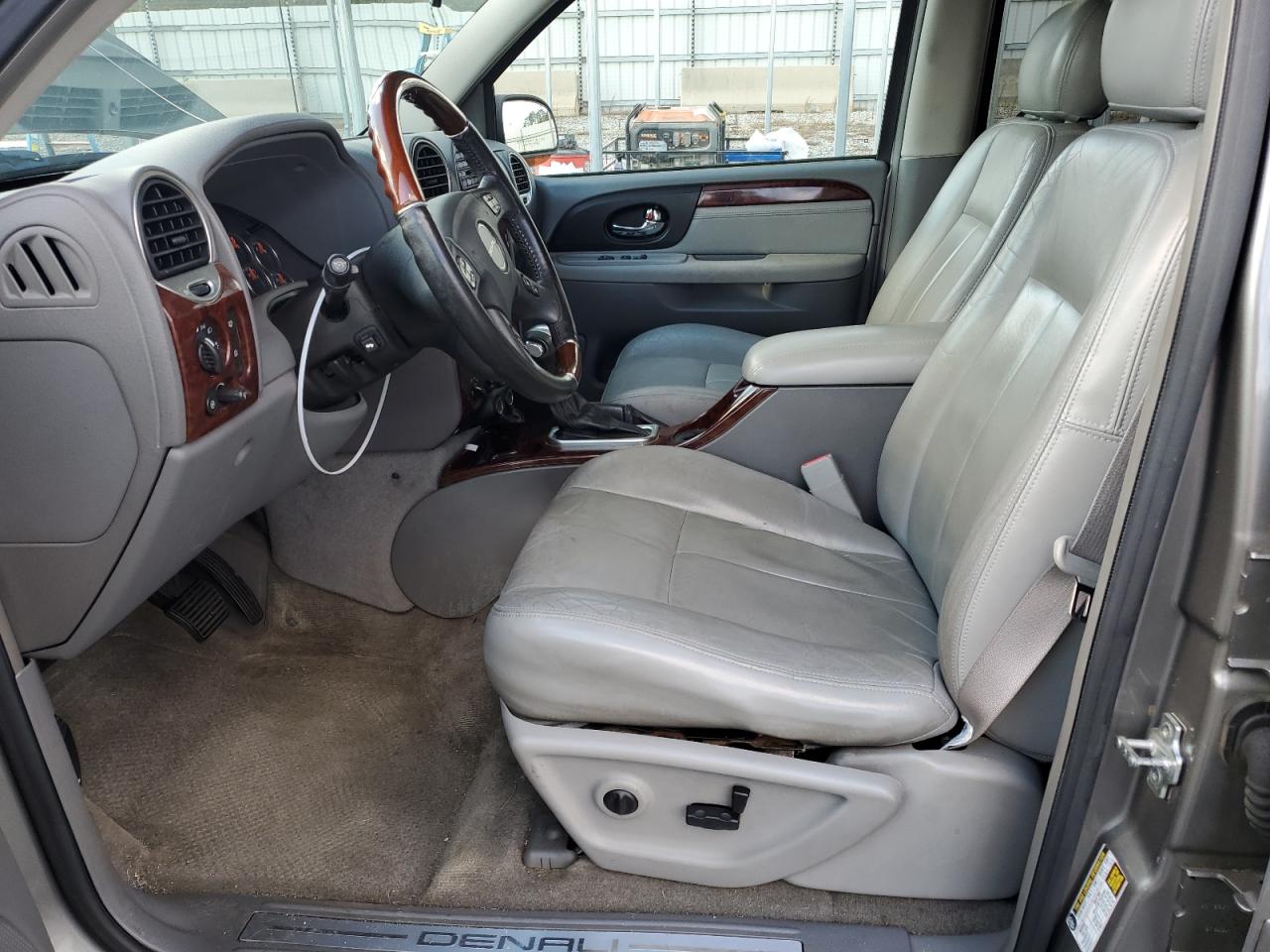 2005 GMC Envoy VIN 1GKET63M752371820 Copart auction photo, side damage thumbnail 7