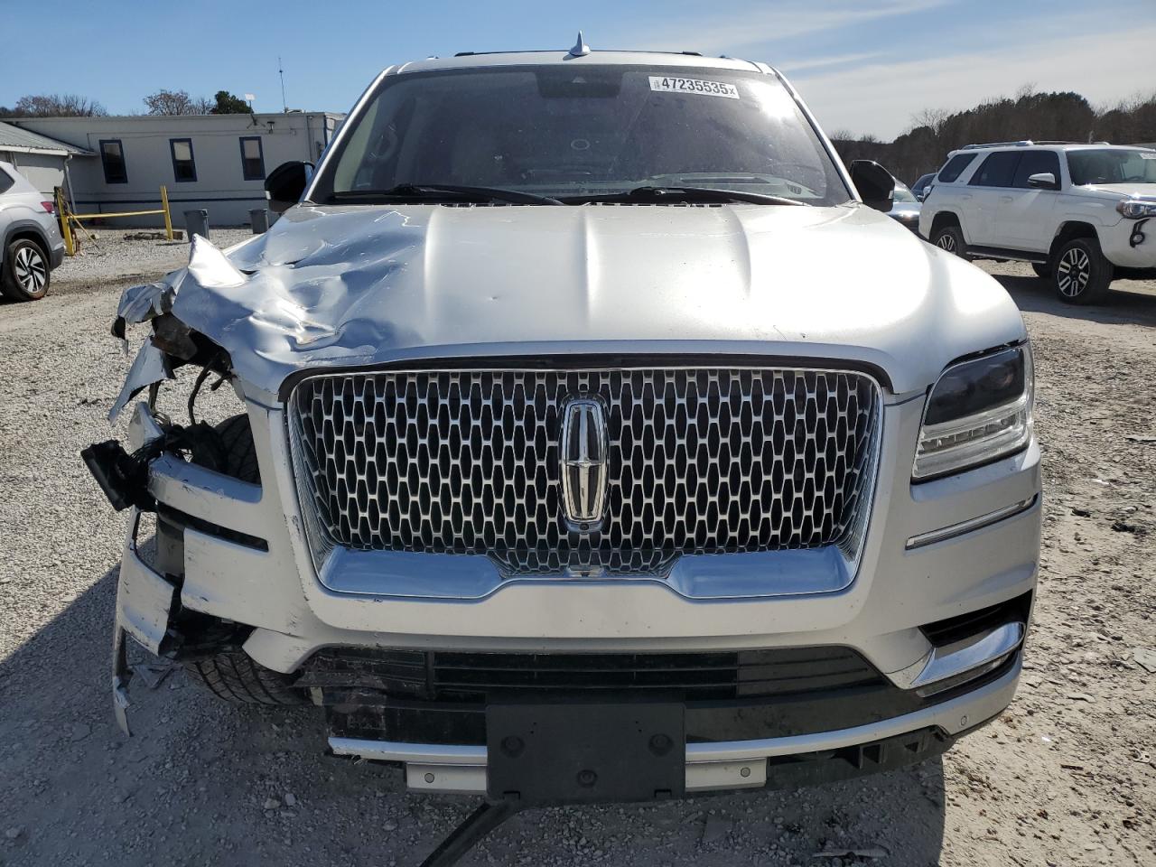 2019 Lincoln Navigator VIN 5LMJJ3LT0KEL23813 Copart auction photo, front end damage thumbnail 5
