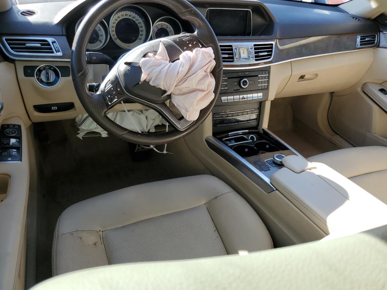 2016 Mercedes-Benz E-klasse VIN WDDHF5KBXGB283153 Copart auction photo, front end damage thumbnail 8