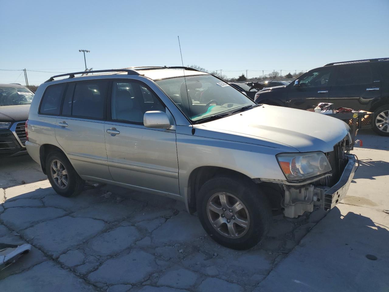 2005 Toyota Highlander VIN JTEGP21A150082398 Copart auction photo, front end damage thumbnail 4