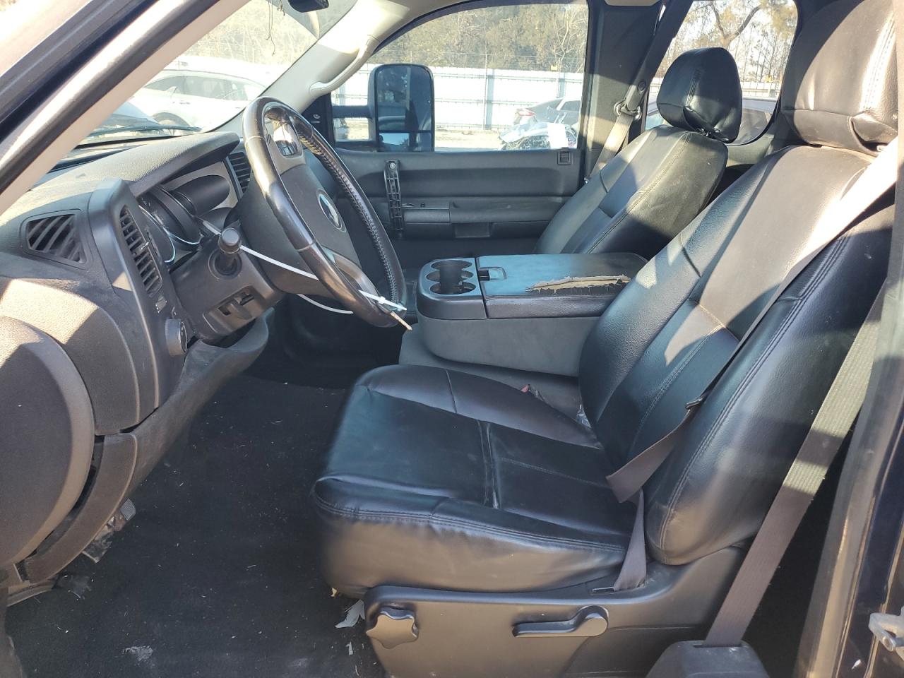 2008 Chevrolet Silverado VIN 2GCEC19CX81194004 Copart auction photo, front end / stripped damage thumbnail 7