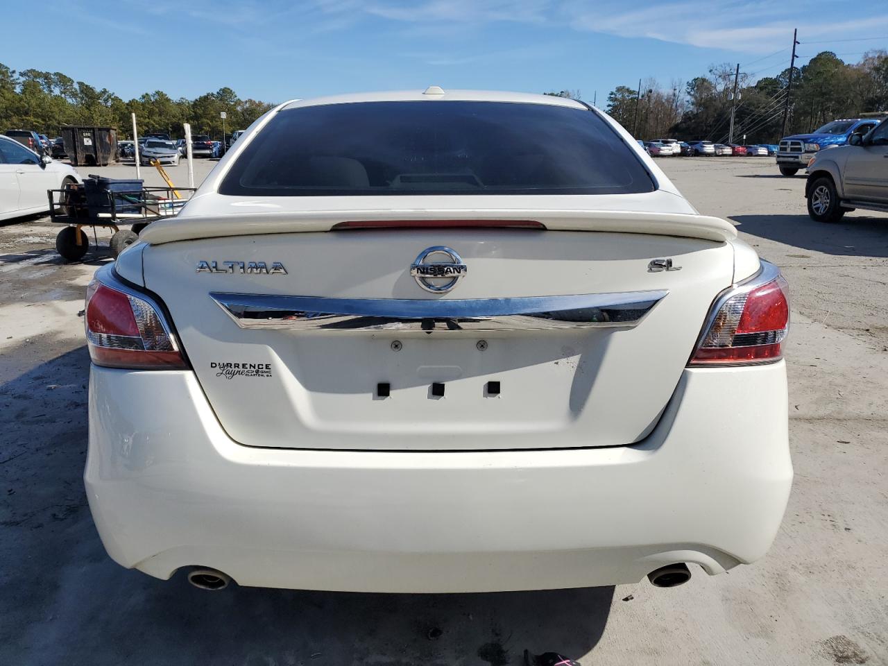 2015 Nissan Altima VIN 1N4AL3AP3FN890343 Copart auction photo, front end damage thumbnail 6