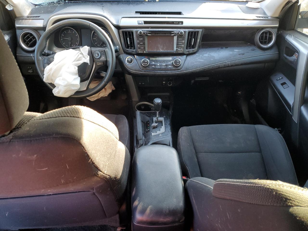 2018 Toyota RAV 4 VIN 2T3WFREV1JW420462 Copart auction photo, front end damage thumbnail 8