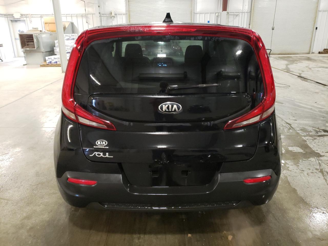 2021 KIA Soul VIN KNDJ23AU0M7127667 Copart auction photo, front end / side damage thumbnail 6