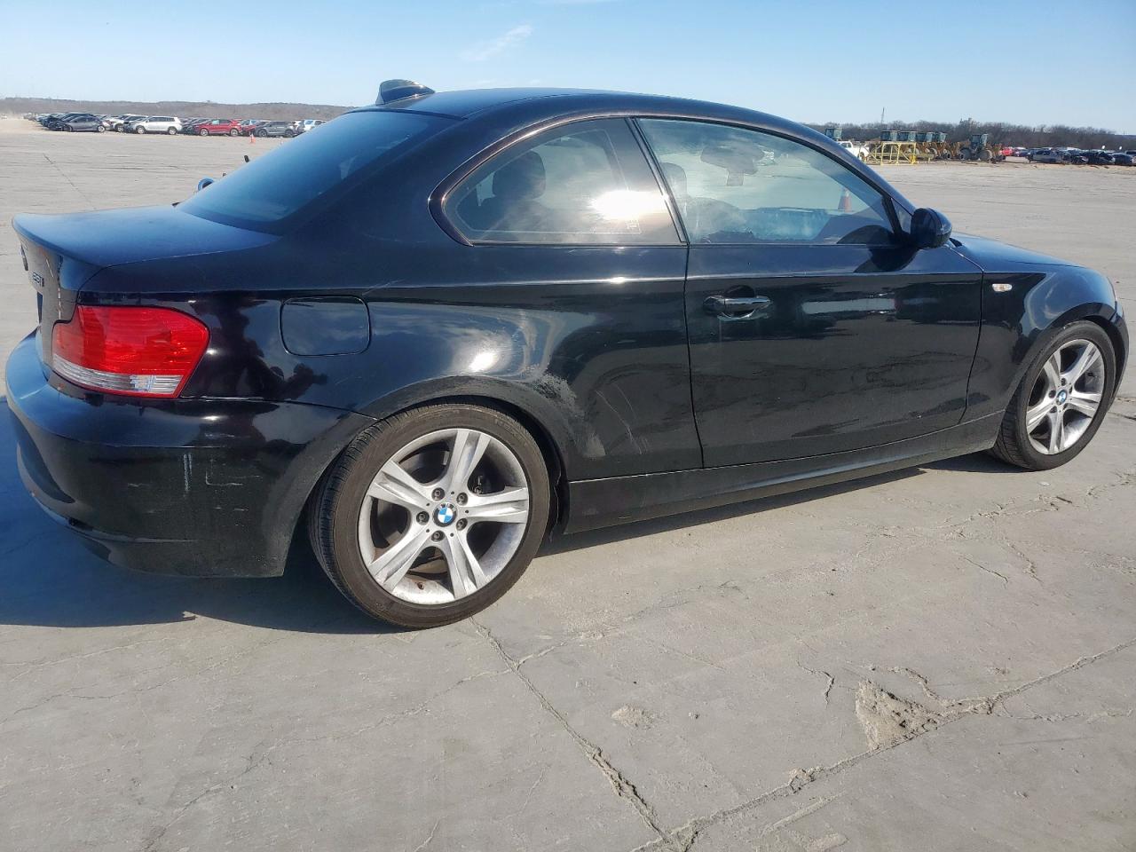 2008 BMW 1er VIN WBAUP73508VF06679 Copart auction photo, minor dent/scratches damage thumbnail 3