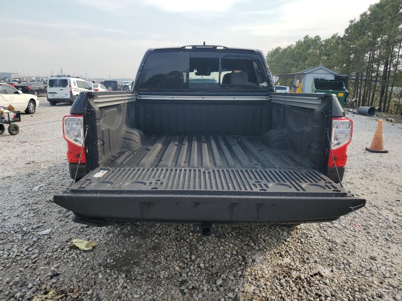 2024 Nissan Titan VIN 1N6AA1EF4RN106064 Copart auction photo, rollover / vandalism damage thumbnail 6