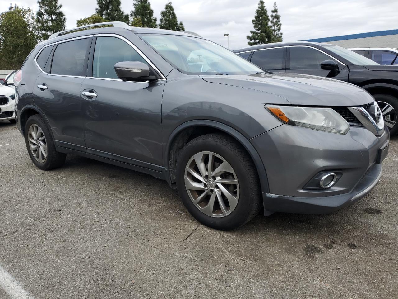 2014 Nissan Rogue VIN 5N1AT2MT6EC769048 Copart auction photo, normal wear damage thumbnail 4