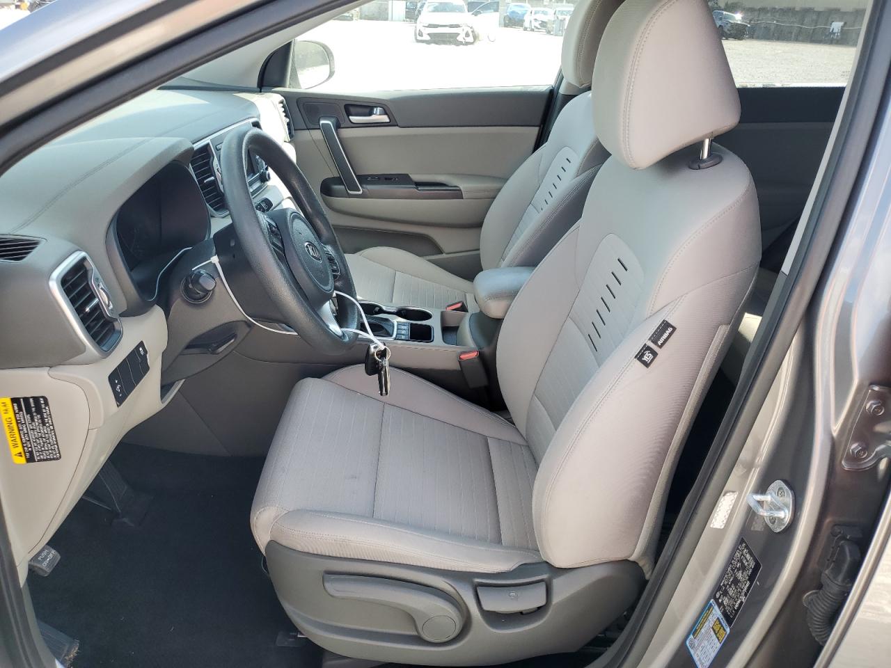 2018 KIA Sportage VIN KNDPMCAC0J7349469 Copart auction photo, minor dent/scratches damage thumbnail 7