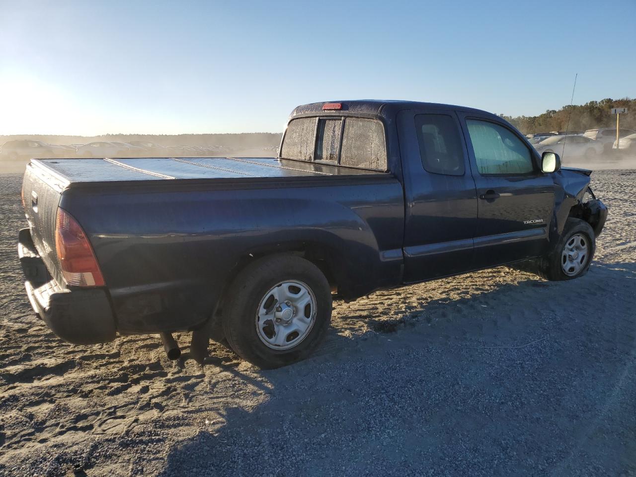 2007 Toyota Tacoma VIN 5TETX22N17Z402648 Copart auction photo, front end damage thumbnail 3