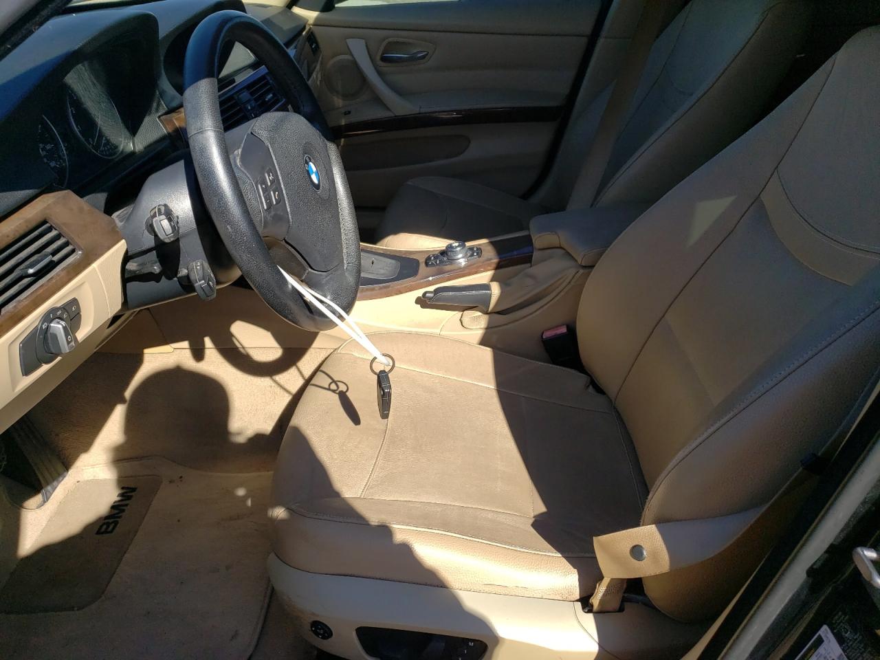 2010 BMW 3er VIN WBAPH7G54ANM48101 Copart auction photo, rear end damage thumbnail 7