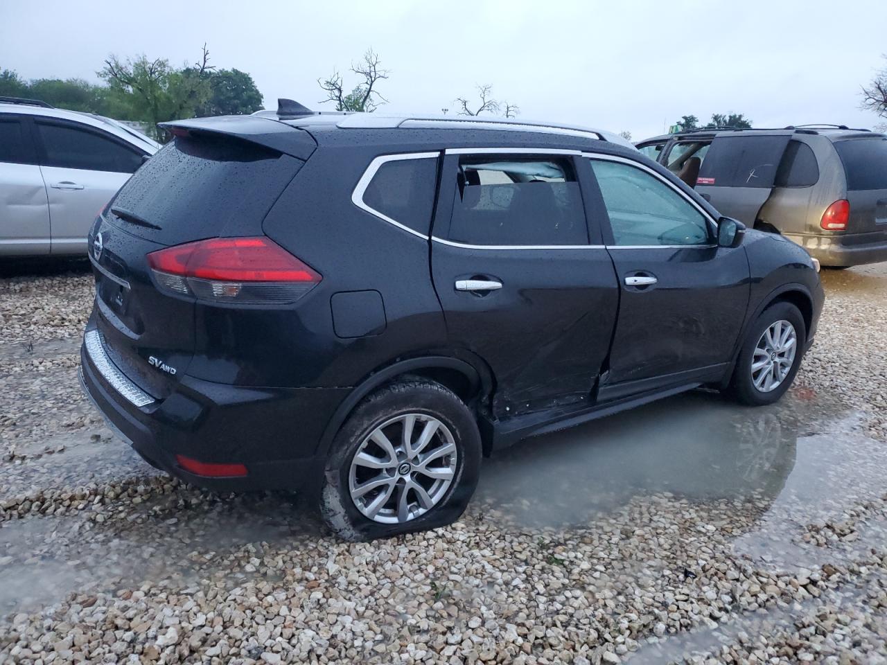 2017 Nissan Rogue VIN KNMAT2MV9HP612343 Copart auction photo, side / undercarriage damage thumbnail 3