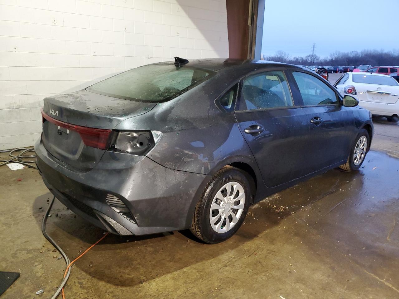 2024 KIA Forte VIN 3KPF24AD4RE805534 Copart auction photo, rear end damage thumbnail 3