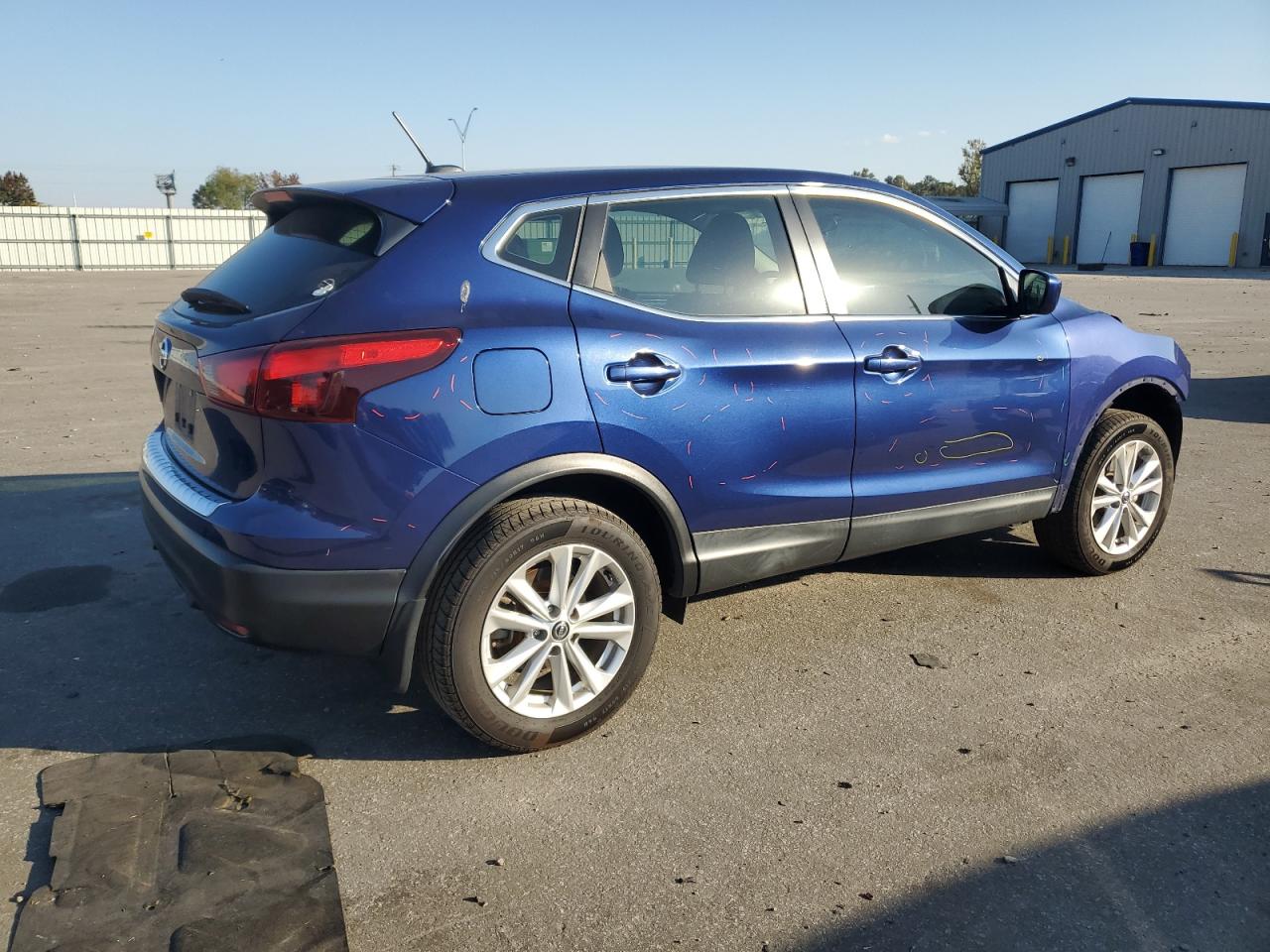2019 Nissan Rogue VIN JN1BJ1CPXKW233164 Copart auction photo, front end damage thumbnail 3
