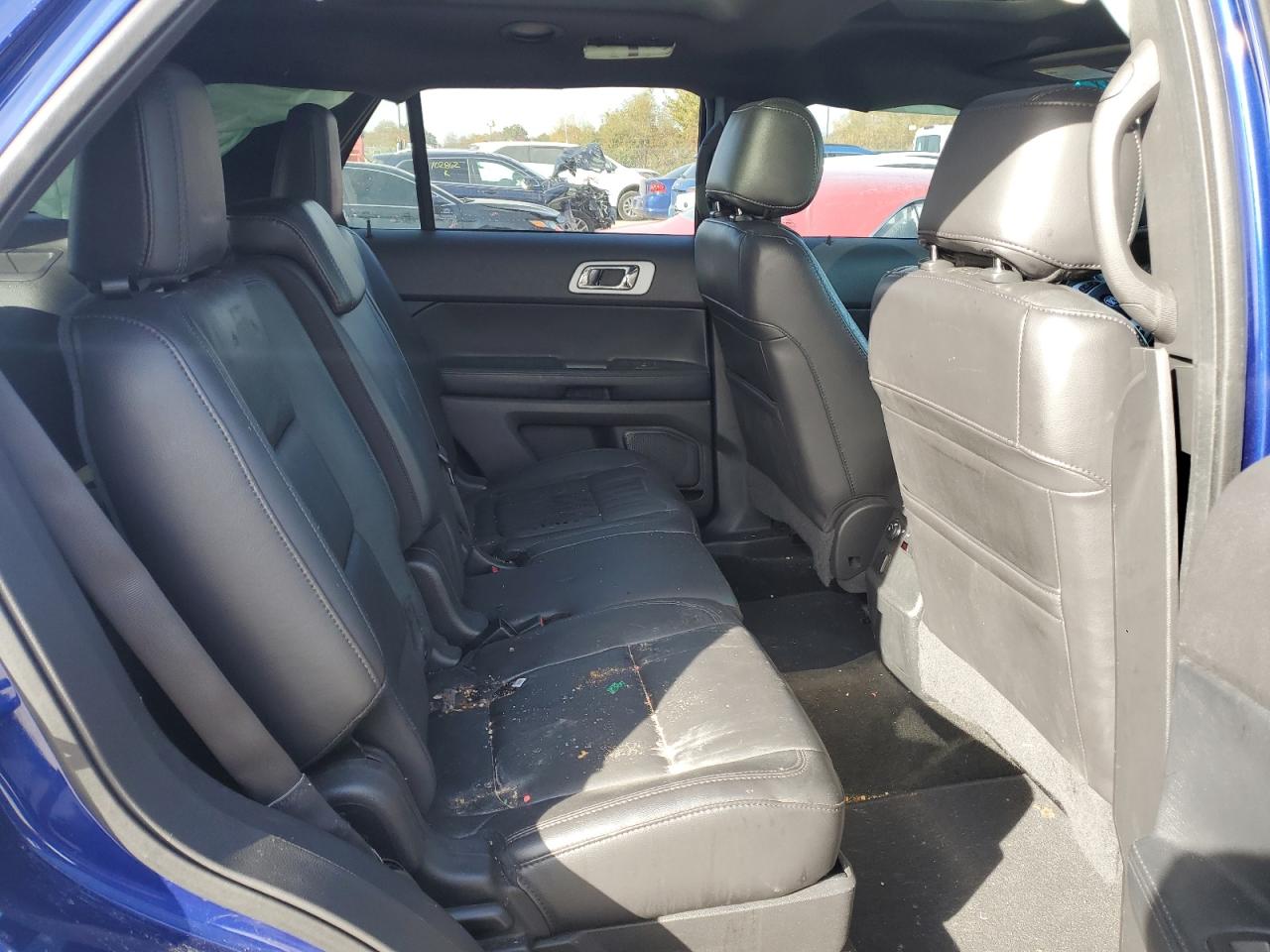 2015 Ford Explorer VIN 1FM5K7D85FGC04037 Copart auction photo, side / minor dent/scratches damage thumbnail 11