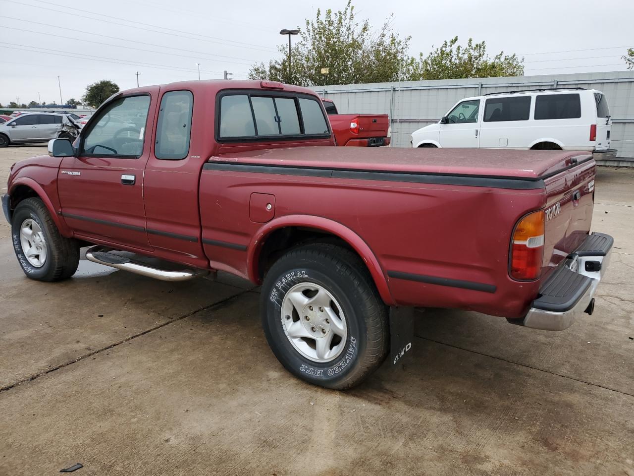 1998 Toyota Tacoma VIN 4TAWN74N7WZ014861 Copart auction photo, mechanical / minor dent/scratches damage thumbnail 2