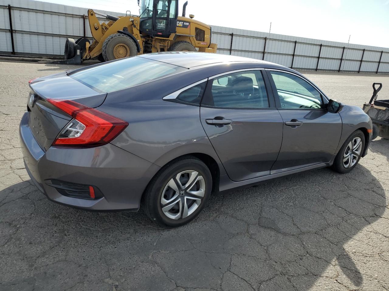 2018 Honda Civic VIN 2HGFC2F5XJH533973 Copart auction photo, front end / side damage thumbnail 3