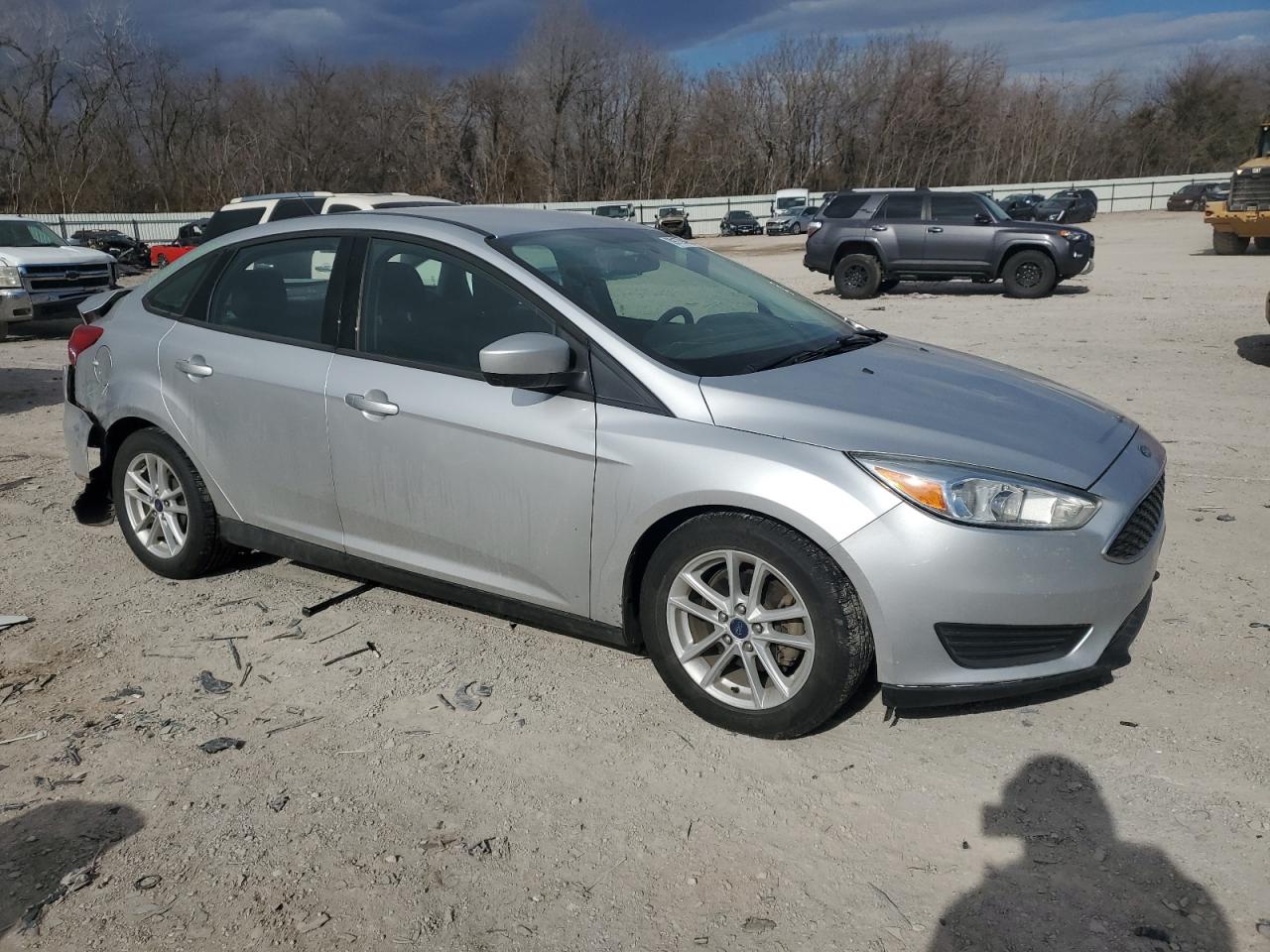 2018 Ford Focus VIN 1FADP3F26JL204671 Copart auction photo, rear end / minor dent/scratches damage thumbnail 4