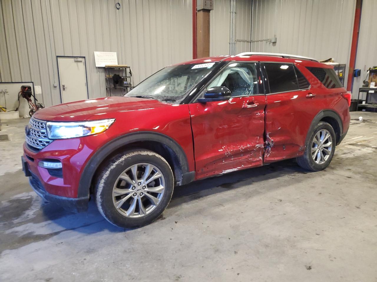 2021 Ford Explorer VIN 1FMSK8FH5MGB72628