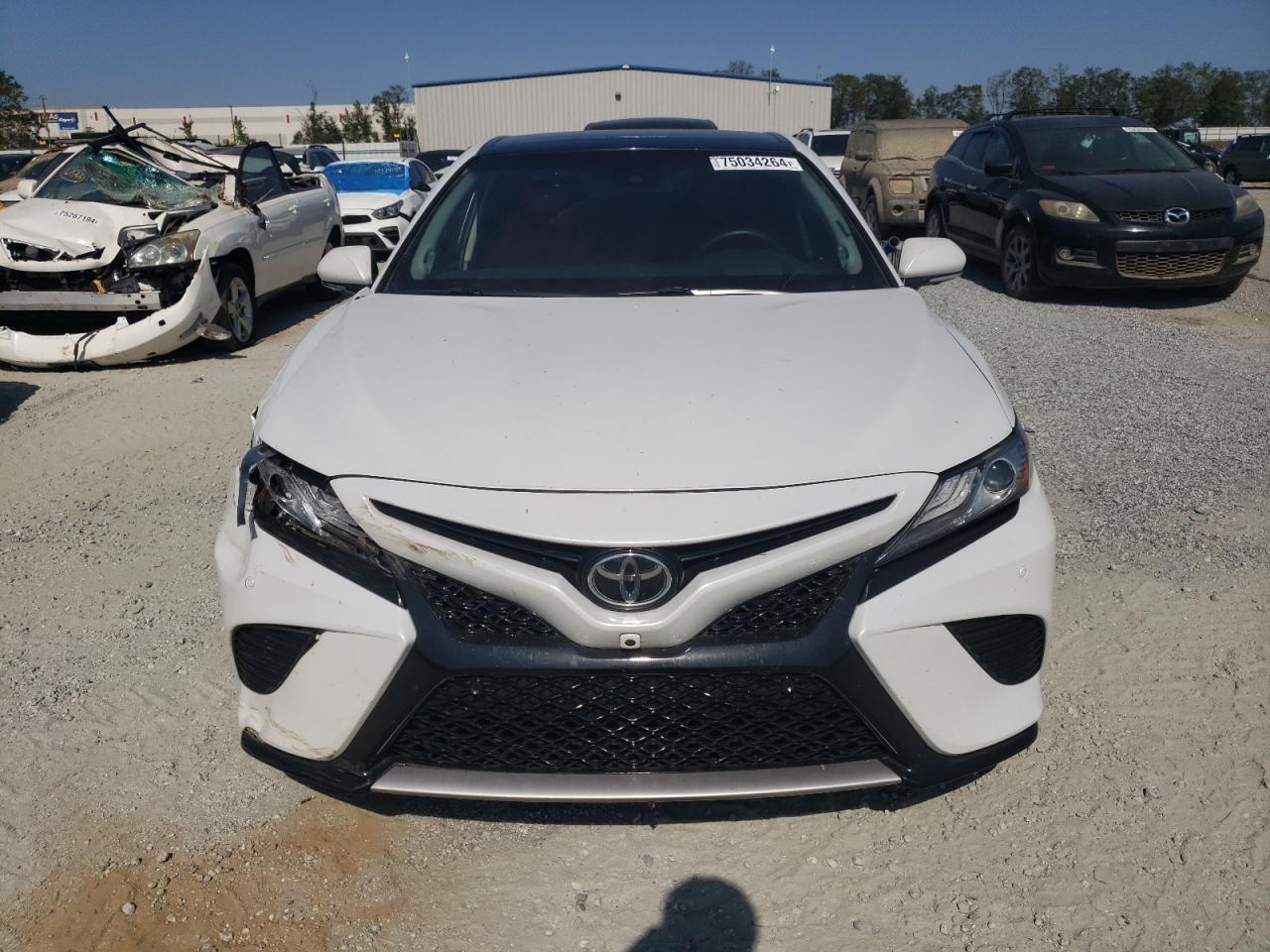 2018 Toyota Camry VIN 4T1BZ1HK0JU020670 Copart auction photo, all over damage thumbnail 5