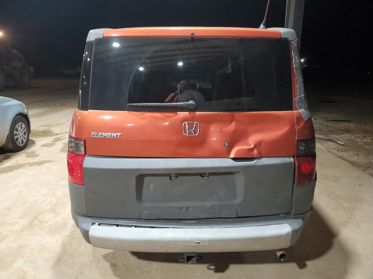 2005 Honda Element VIN 5J6YH18305L010706 Copart auction photo, rear end damage thumbnail 6