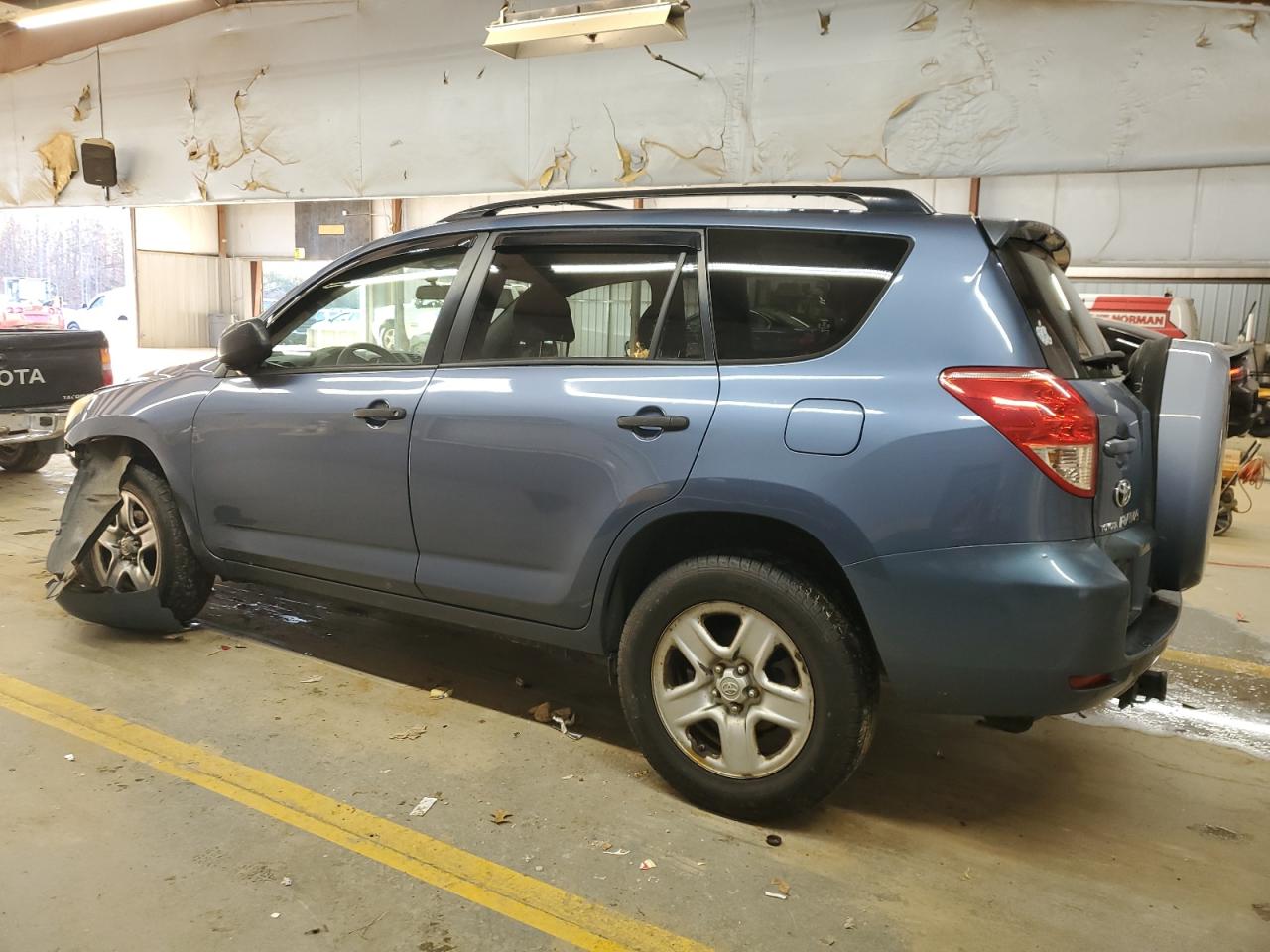 2008 Toyota RAV 4 VIN JTMBK33V485066643 Copart auction photo, all over / undercarriage damage thumbnail 2