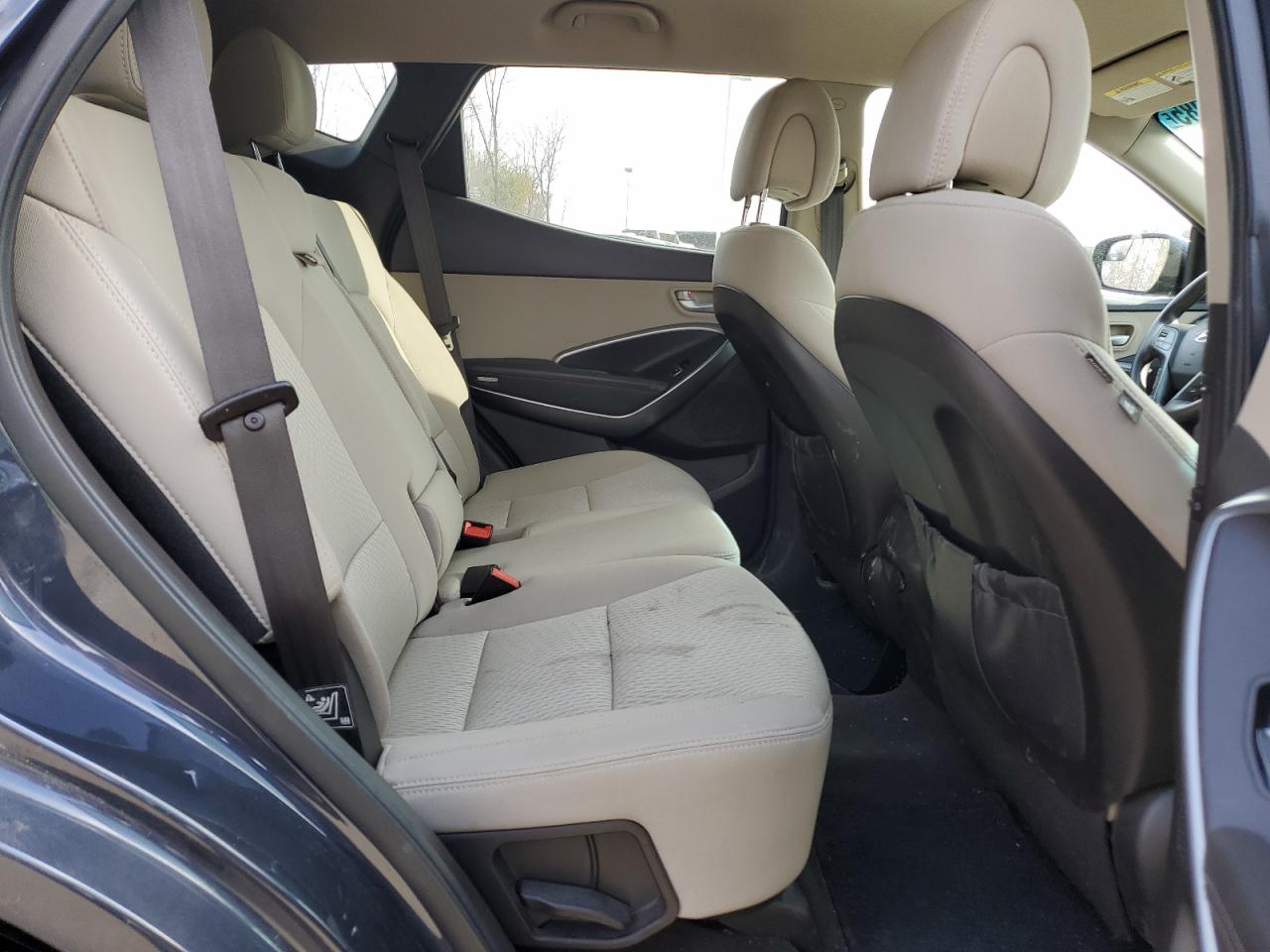 2017 Hyundai Santa Fe VIN 5XYZUDLB0HG409931 Copart auction photo, front end / minor dent/scratches damage thumbnail 11