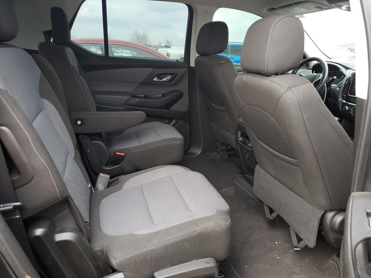 2018 Chevrolet Traverse VIN 1GNERGKW9JJ195685 Copart auction photo, front end damage thumbnail 11