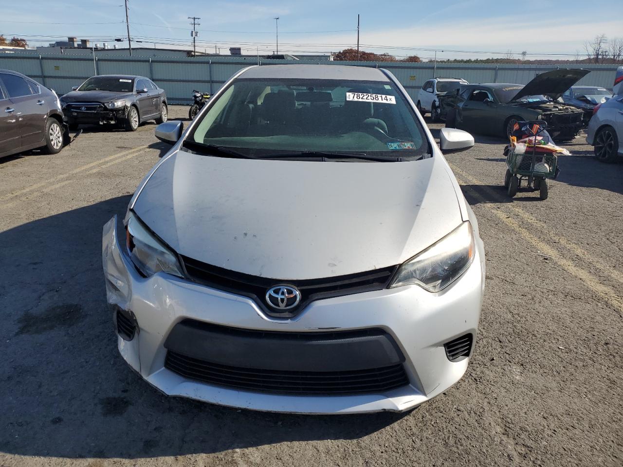2015 Toyota Corolla VIN 2T1BURHE8FC295364 Copart auction photo, front end / rear end damage thumbnail 5
